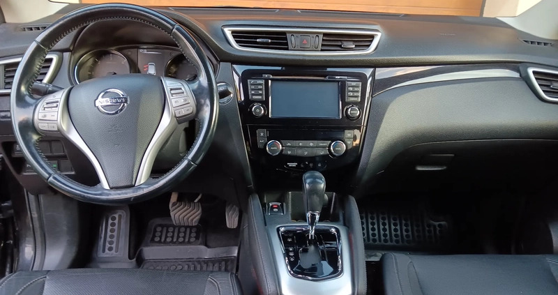 Nissan Qashqai cena 47900 przebieg: 207000, rok produkcji 2014 z Człuchów małe 191